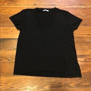 Zara Collection Woman / Basic Black Tee.  Size L.